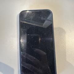 電話 zwart iPhone がiLostで Familiepark Drievliet によって報告されました