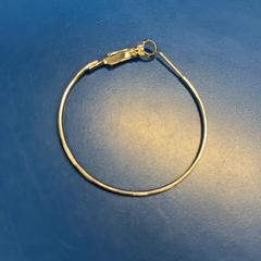Ohrringe & Armband, gemeldet von IKEA福岡新宮 über iLost