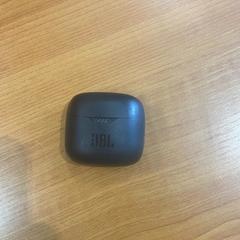 Funda para airpods, segundo informou Arriva Achterhoek-Rivierenland usando iLost