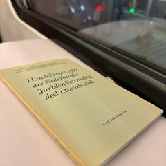 Handelingen 1979 deel 1 Tjeenk Willink boek, iLost에 보고됨