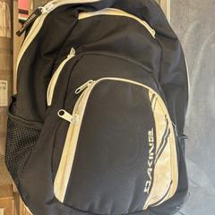 Backpack Dakine, as reported by Regio Limburg - Leuven using iLost