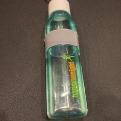 Wasserflasche, gemeldet von Van der Valk Hotel Utrecht über iLost