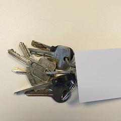 Keys, as reported by Regio Oost-Vlaanderen using iLost
