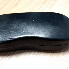 Estuche de anteojos & Gafas de sol, ha sido reportado por Connexxion Haarlem AML con iLost