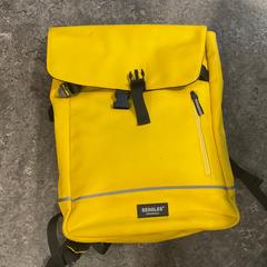 Mochila van Sobczak, segundo informou Gemeente Amsterdam usando iLost