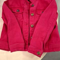Chaqueta, ha sido reportado por IKEA Metz con iLost