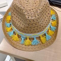 Kšiltovka Bleu et Jaune, jak nahlášeno IKEA Toulouse pomocí iLost
