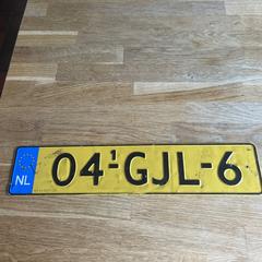 Een nummerbord, gerapporteerd met iLost