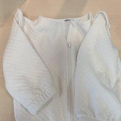 Chaleco para niños Blanc, ha sido reportado por IKEA Strasbourg con iLost