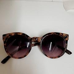 Gafas de sol, ha sido reportado por IKEA Utrecht con iLost