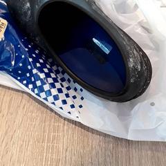Shoes, as reported by EBS Tramplein using iLost