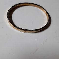 Armband, som rapportert til iLost