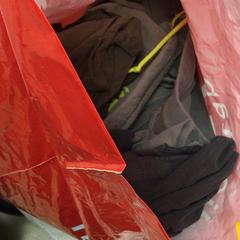 Zak met kleding, gisa salatu by Hotel van der Valk Maastricht iLost erabiliz