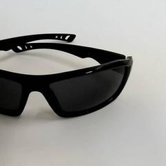 Sunglasses Zwart, as reported by Bobbejaanland using iLost