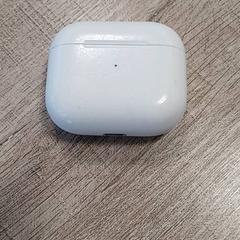 Halter für ohrstöpsel, gemeldet von RRReis Trein Amersfoort / Ede-Wageningen über iLost