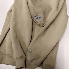 الملابس - Hoodie Licht Kakigroen، كما تم الإبلاغ عنه بواسطة Regio West-Vlaanderen عبر iLost