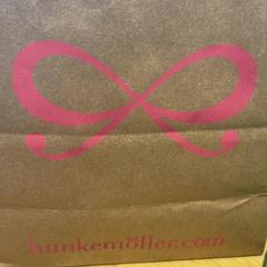 Purchase hunkemoller, zoals gemeld door Designer Outlet Roermond met iLost