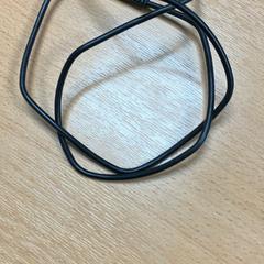 Usb-c kabel, rapporterat av Sheraton Brussels Airport Hotel med iLost