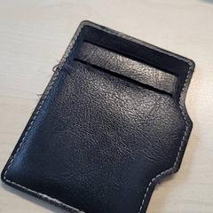 Brieftasche Aydin, gemeldet von Connexxion Haarlem IJmond über iLost