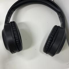 Auriculares & Auriculares sen fíos Roseland, segundo informou IKEA Amersfoort usando iLost