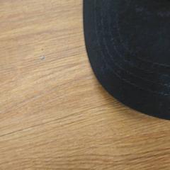 Gorra de béisbol, segundo informou HTM usando iLost