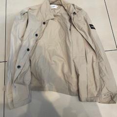 Jacket, as reported by Johan Cruijff ArenA using iLost