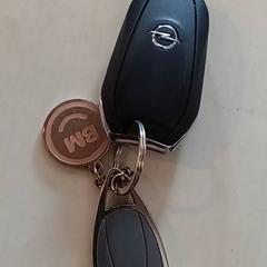 Chave de carro Opel sleutel, como reportado por Pukkelpop Camping Chill utilizando o iLost