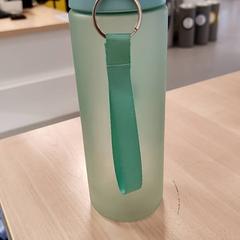 Láhev, jak nahlášeno IKEA Bratislava pomocí iLost