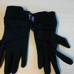 Handschoenen zwart, conforme relatado por Connexxion Zeeland usando o iLost