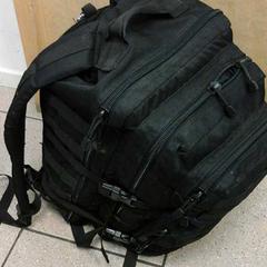 Rugzak met kleren en laptop, as reported by Connexxion Noord Holland Noord Den Helder using iLost