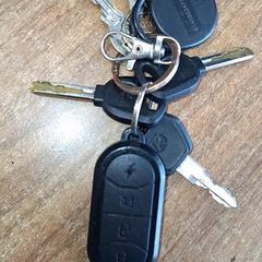 Keys, as reported by Qbuzz DMG using iLost