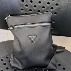 Sac à dos zwart, a été signalé par Arriva Twents utilisant iLost