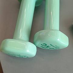 Haltères Vert clair, como reportado por IKEA Nantes utilizando o iLost