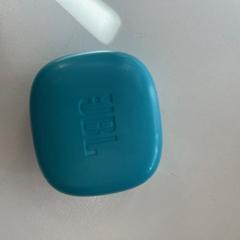 Draadloze oortjes - JBL Blauwgroen, a été signalé par Centraal magazijn utilisant iLost