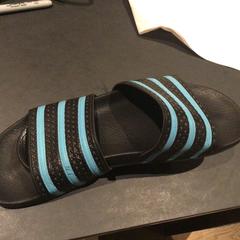 Sandal, rapporterat av Van der Valk Hotel Amsterdam Zuidas med iLost