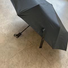 折りたたみ傘 黒, rapporterat av IKEA新宿 med iLost