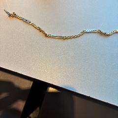 Necklace, as reported by Madurodam using iLost
