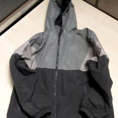 Chaqueta, ha sido reportado por Arriva Oost-Brabant con iLost
