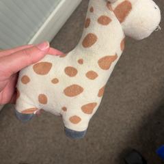 Mazlící hračka Giraffe, jak nahlášeno Burgers' Zoo pomocí iLost
