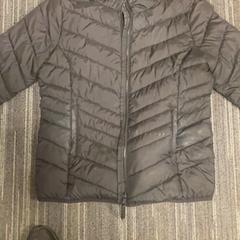 Chaqueta, segundo informou Pathé Zwolle usando iLost