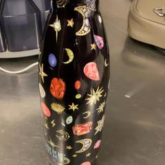 Wasserflasche, gemeldet von MEININGER Hotel Copenhagen über iLost
