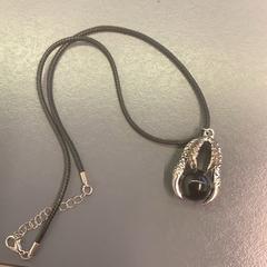 Collar, ha sido reportado por Eindhoven Airport con iLost