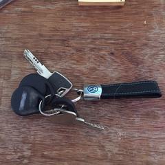 Key & Car key VW logo, as reported by Zwarte Cross using iLost