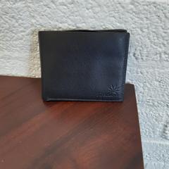 Portemonnee, a été signalé par Syntus Midden-Overijssel utilisant iLost