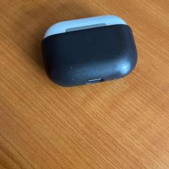 Custodia per airpods, come riportato da Arriva Achterhoek-Rivierenland utilizzando iLost