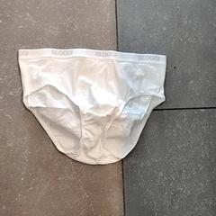 Boxershorts, som rapportert av Ziekenhuis Oost-Limburg ved bruk av iLost