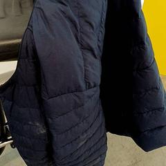 Cazadora bomber Ultra léger, segundo informou IKEA Brest Guipavas usando iLost