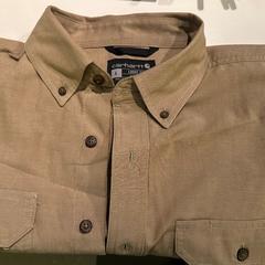 Camisa BEIGE, ha sido reportado por Room Mate Bruno con iLost