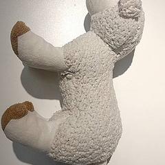 Mazlící hračka Schaap, jak nahlášeno IKEA Groningen pomocí iLost