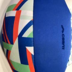 Rugby ball Blue, iLost를 사용하여 MEININGER Hotel Munich Olympiapark에 보고됨